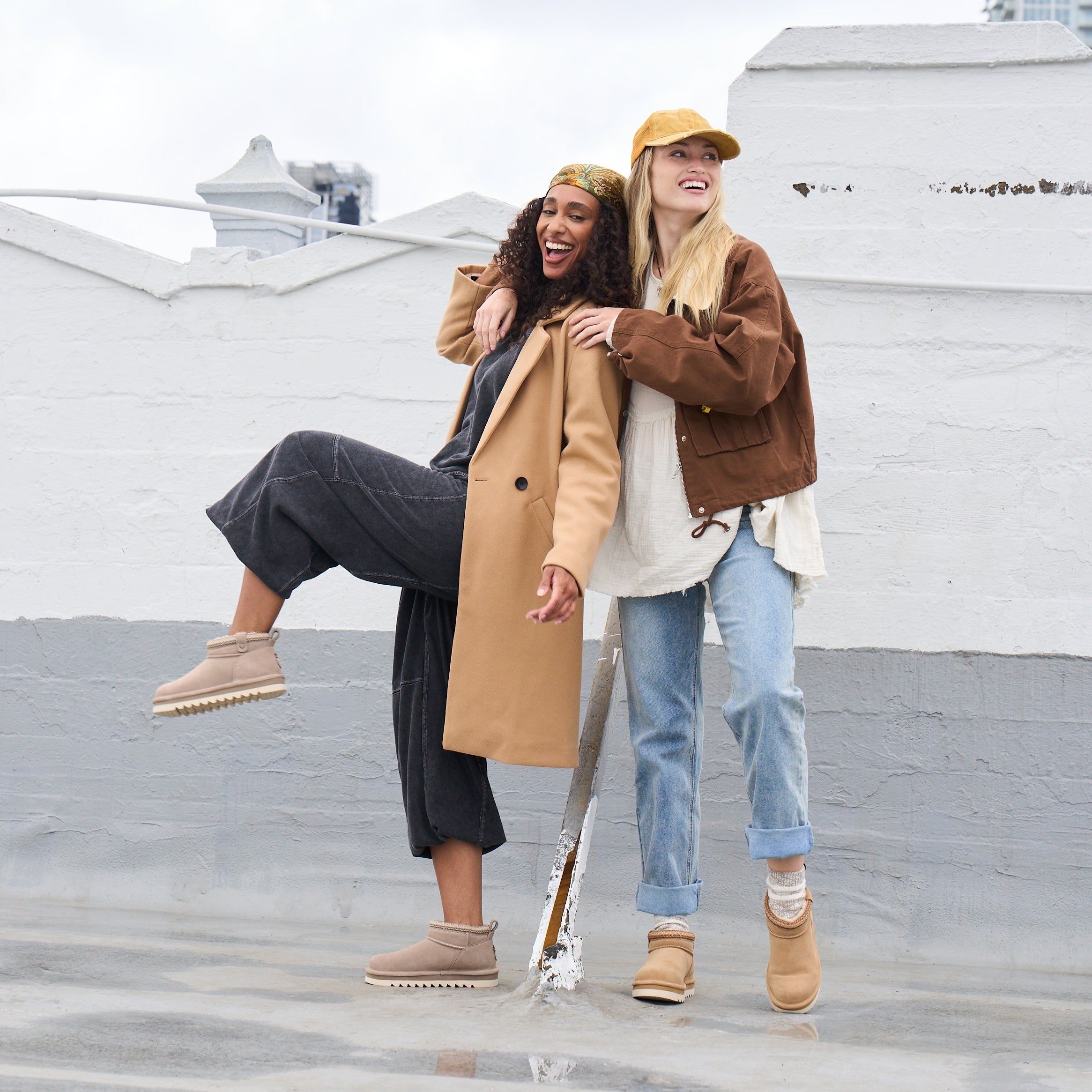 LANGLY STONE – BEARPAW Shoes