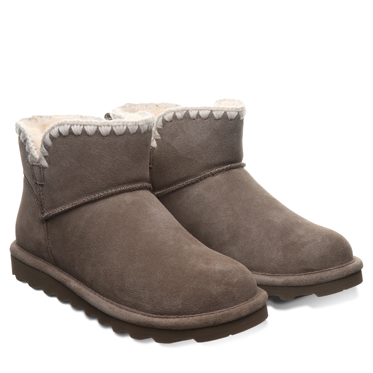 YVONNE MOREL – BEARPAW Shoes