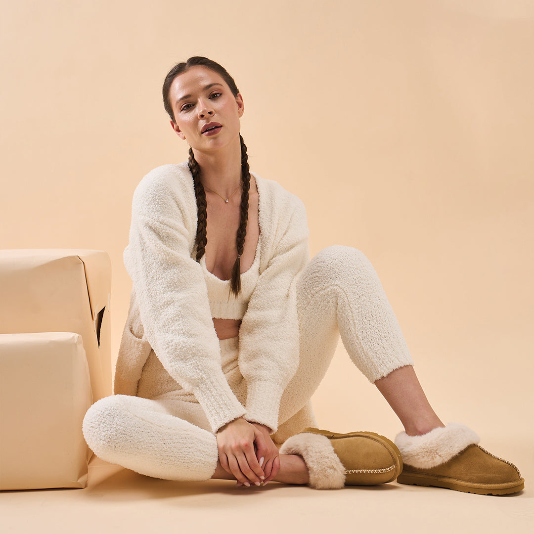 Bella Iced Coffee Suede Slipper With Faux Fur Collar – BEARPAW Shoes